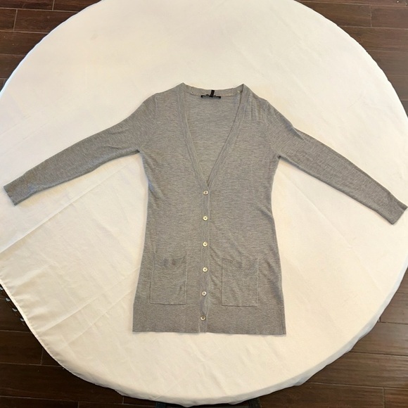 WHBM Women’s Light Weight Button Cardigan, Size Medium. - Picture 1 of 8